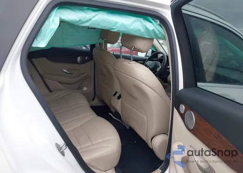 2020 Mercedes-Benz Glc 300 4Matic from USA, damaged, VIN WDC0G8EB6LF743228